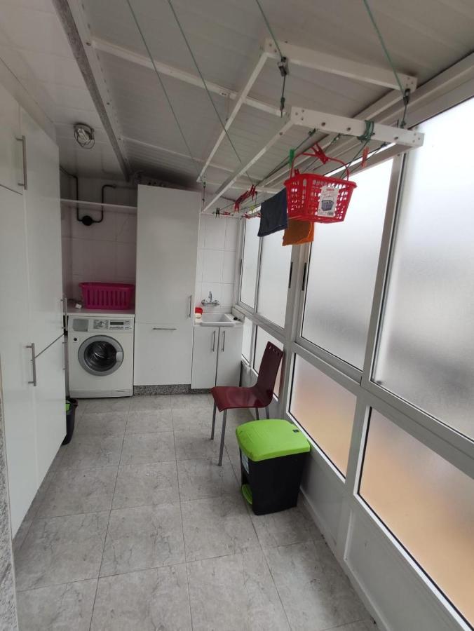 Byhouse Atico Matias Lopez Apartment Sarria Exterior foto