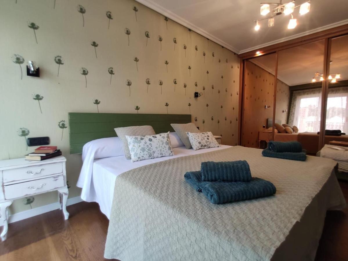 Byhouse Atico Matias Lopez Apartment Sarria Exterior foto